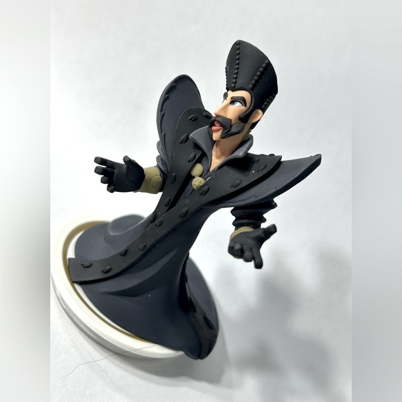 Disney Infinity 3.0 - Time 🕰️ Buy 4 $14 Figures Get TWO $14s FREE - Picture 1 of 3
